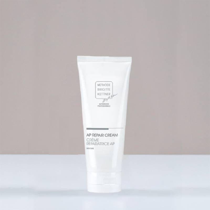 3317 کرم ترمیم کننده و جوانساز ap 175میلی لیتر ام بی کی - Image 1